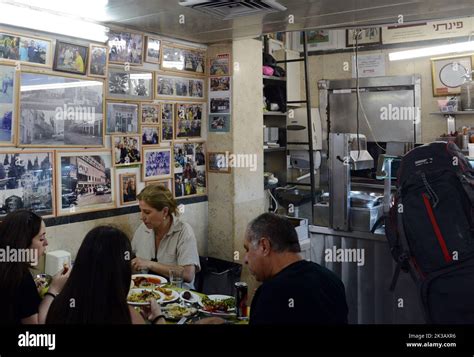 Pinati Restaurant Jerusalem .
